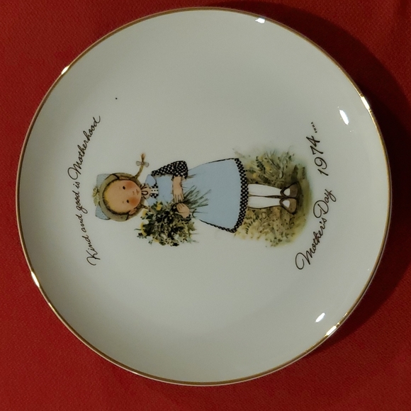 Holly Hobbie Mother's Day 1974 decorative plate vintage American Greetings - Picture 1 of 6